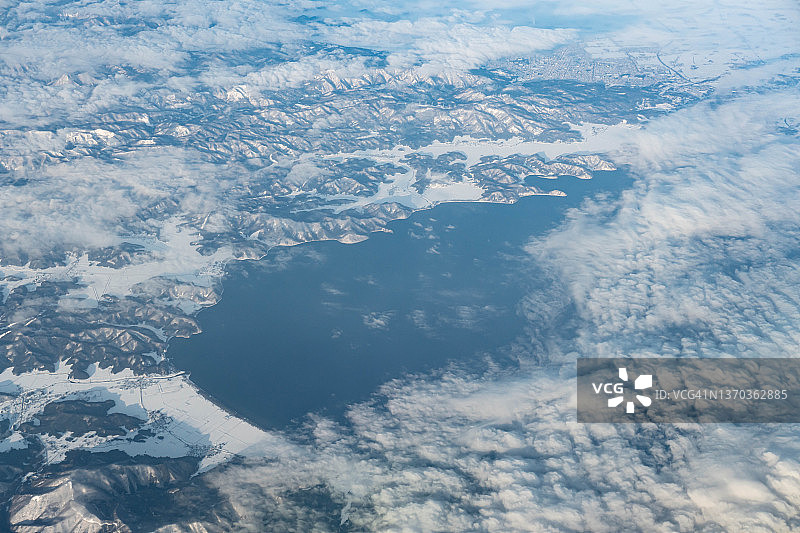 飞机航拍日本福岛县猪苗代湖图片素材
