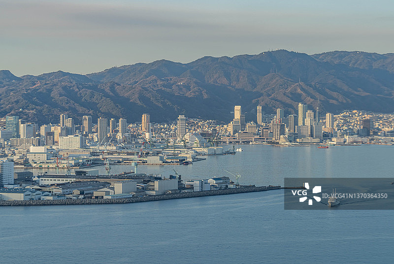 飞机上俯瞰日本神户市图片素材