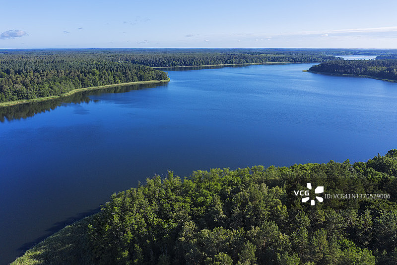 德国梅克伦堡湖区拉茨湖鸟瞰图图片素材