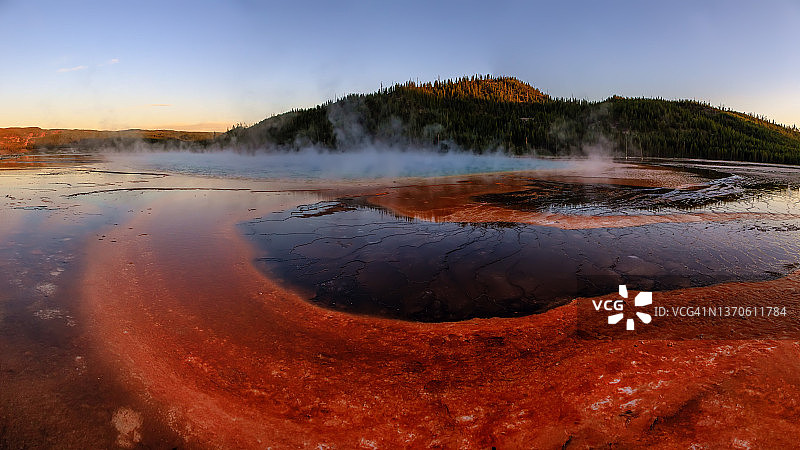黄石国家公园大棱镜泉图片素材