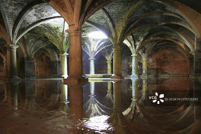 摩洛哥杰迪代，古代葡萄牙蓄水池图片素材