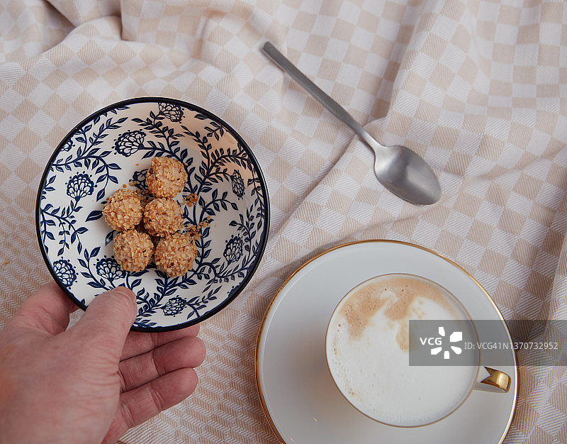 卡布奇诺和薄饼图片素材