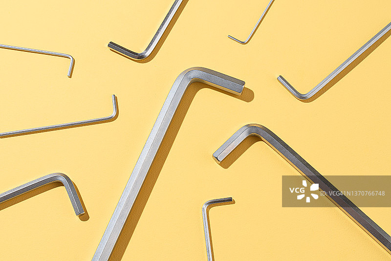 不同尺寸的六角扳手图片素材