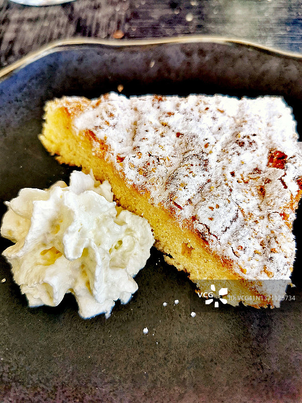 杏仁蛋糕图片素材