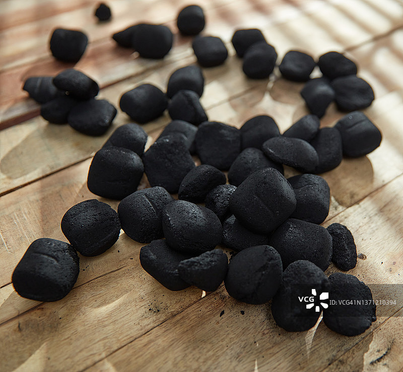 木炭煤球图片素材