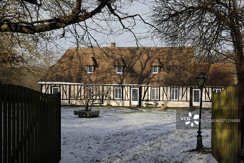 诺曼底乡村住宅图片素材