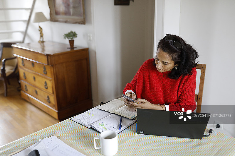 在家工作图片素材