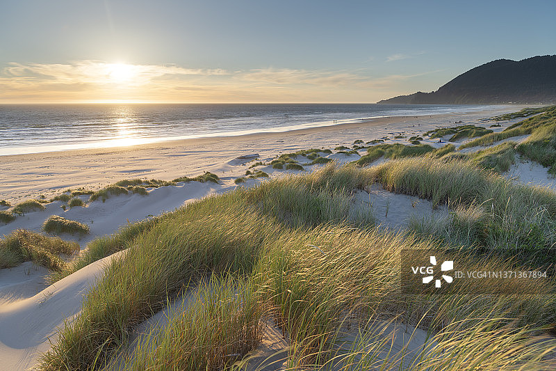 俄勒冈州内海伦州立公园日落图片素材