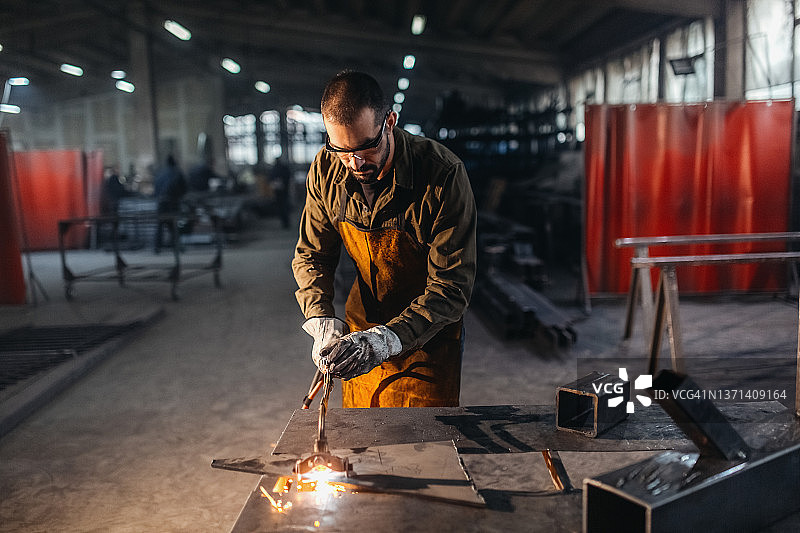 精准切割图片素材