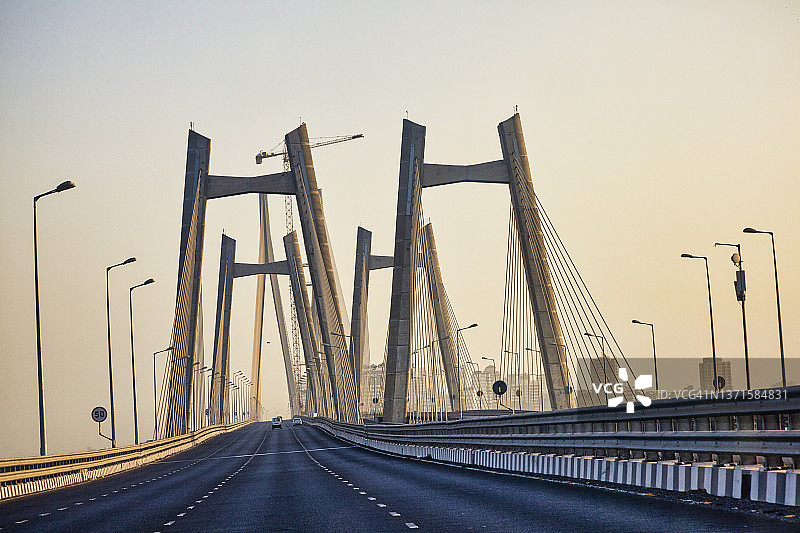 孟买班德拉-沃利海 লিংক大桥，又名拉吉夫·甘地大桥图片素材