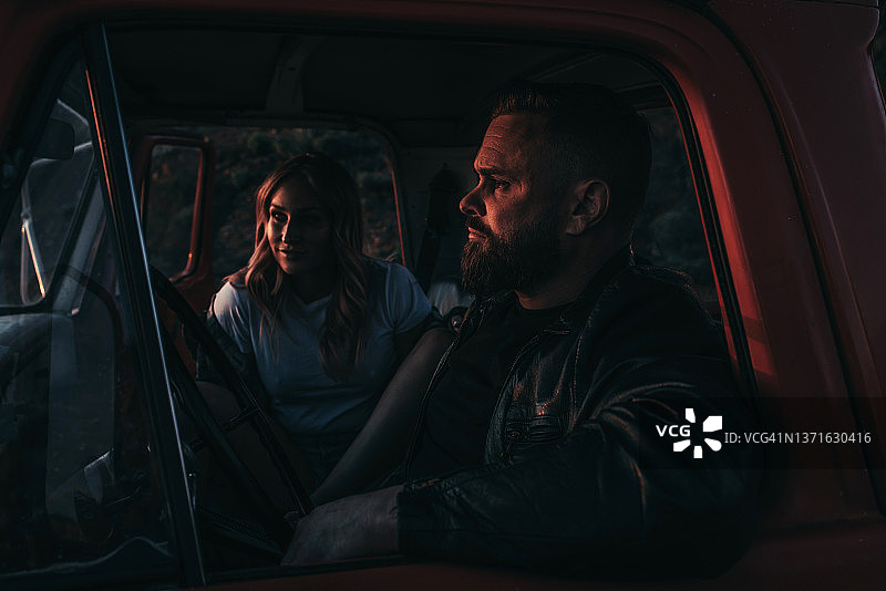 情侣约会场景图片素材