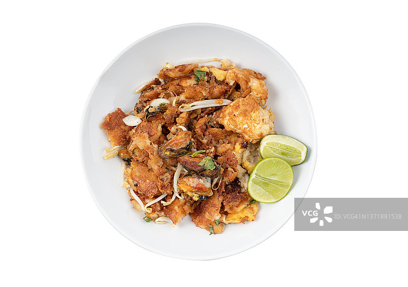 鸡蛋面糊煎生蚝，蚝仔煎，白色背景，顶视图图片素材