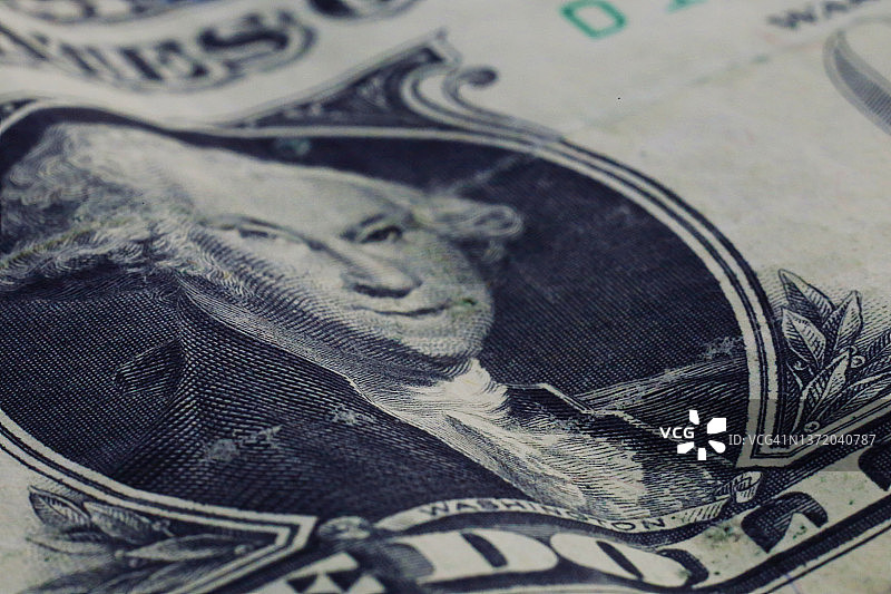 美元中的一美元钞票图片素材