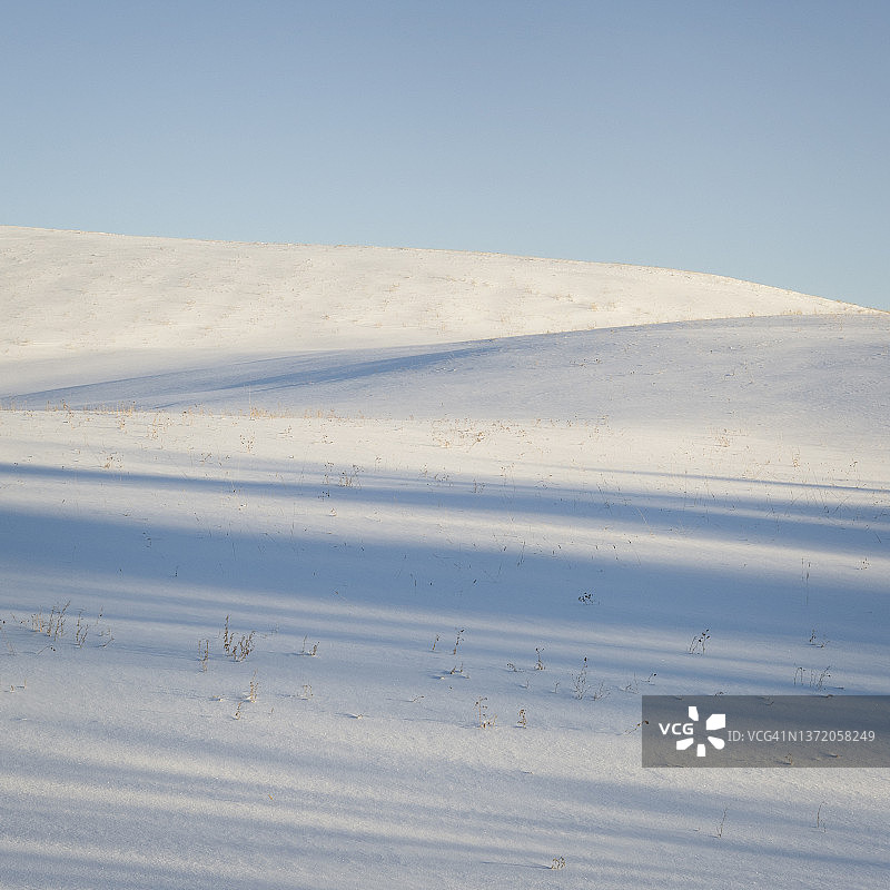 圣于尔里克，Rang 3 Tartigou，雪地图片素材