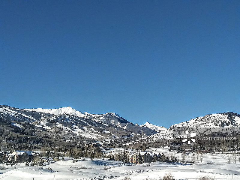 美国科罗拉多州雪堆镇图片素材