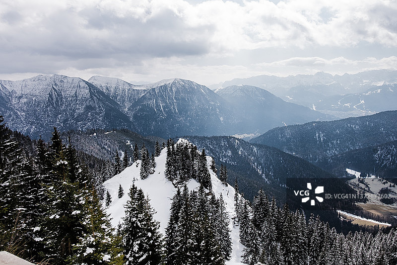 冬季上阿玛高山谷景色图片素材