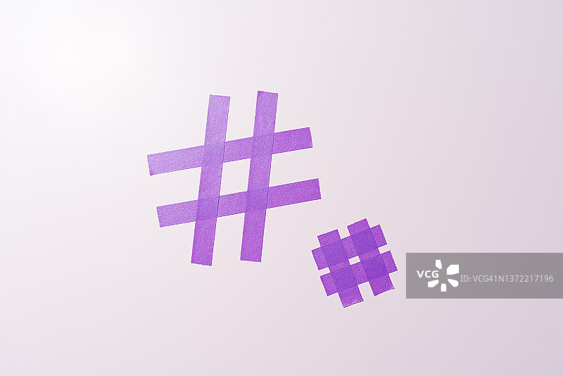 大小标签的对比和比较图片素材