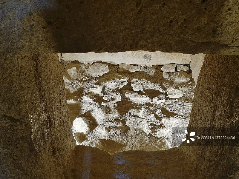 西班牙安特克拉门加巨石阵墓室图片素材