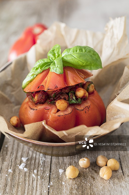 鹰嘴豆酿番茄图片素材