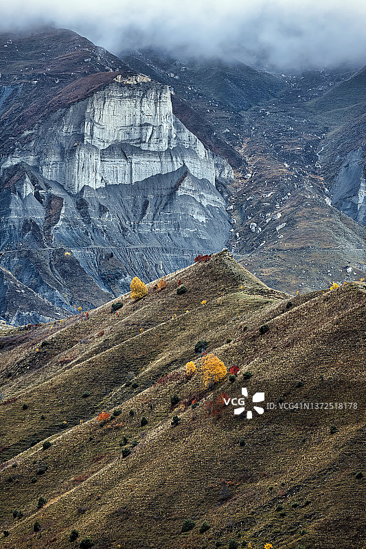 俄罗斯达吉斯坦秋季山景图片素材