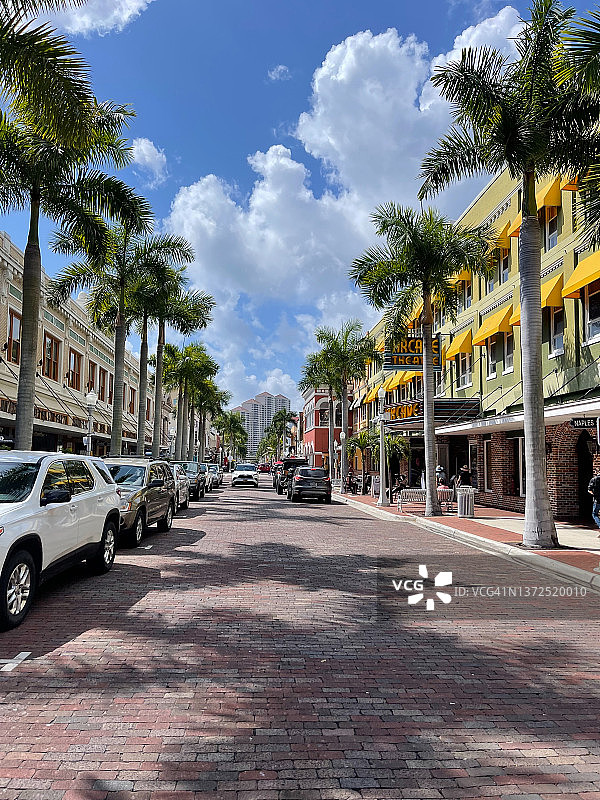 佛罗里达州迈尔斯堡第一大道图片素材