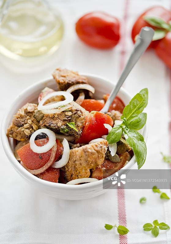 潘扎内拉（意式面包沙拉）图片素材