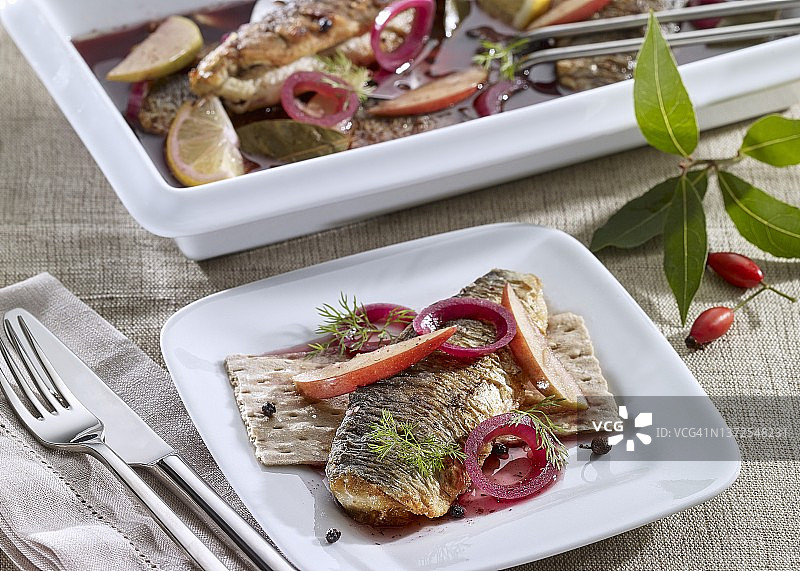 玫瑰果腌鲱鱼图片素材