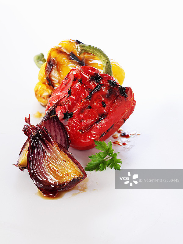 炭烤辣椒和洋葱图片素材