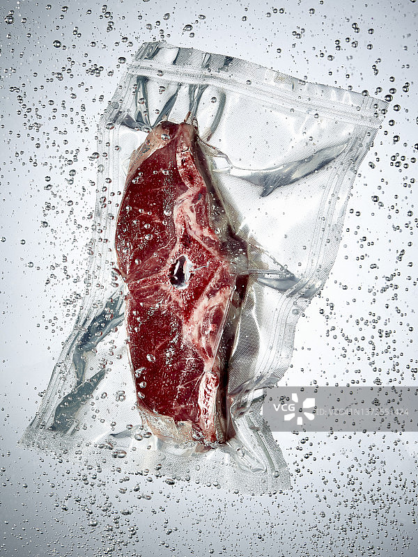 低温烹调羊里脊架图片素材