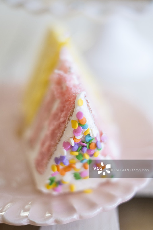 彩色分层蛋糕图片素材