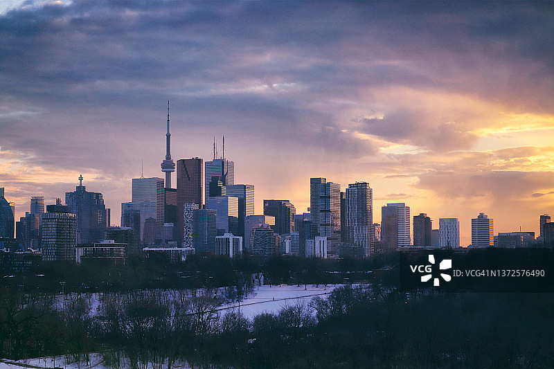 二月多伦多日落美景图片素材