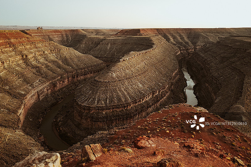 众神谷日落后的峡谷景观图片素材