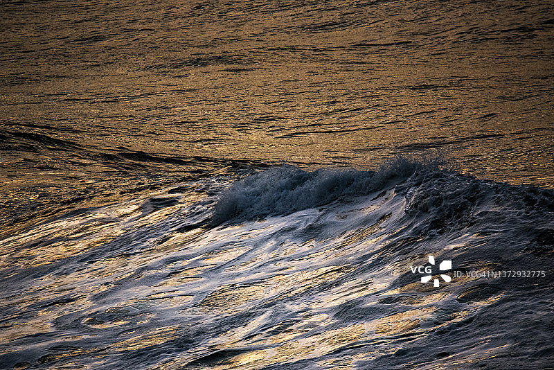 日落时分的海面图片素材
