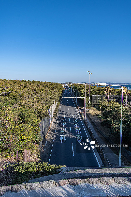 日本神奈川的海岸公路图片素材