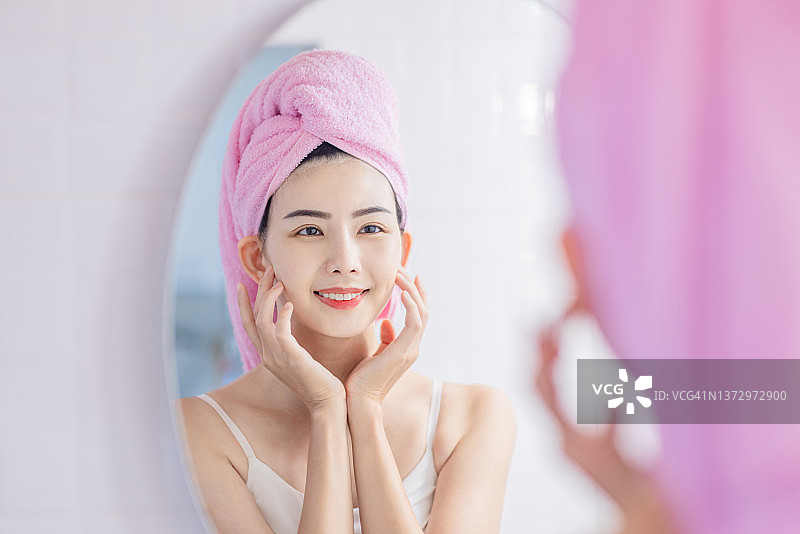 亚洲女人拥有好皮肤图片素材