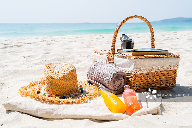 海滩野餐图片素材