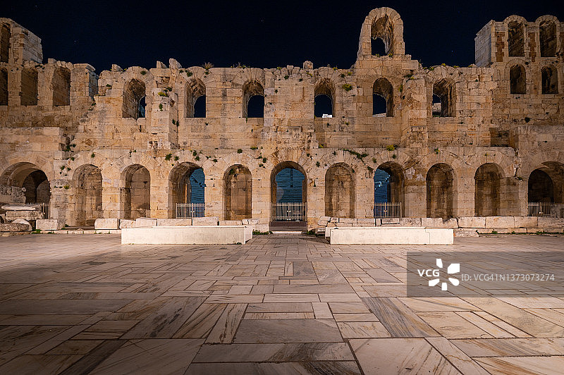 夜晚的希腊雅典阿提库斯剧场图片素材
