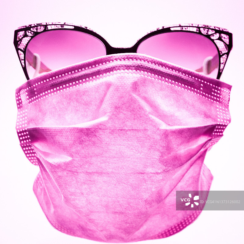 粉色面罩图片素材