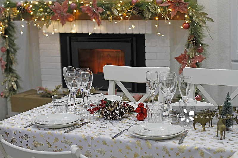 圣诞节静物，餐桌布置图片素材