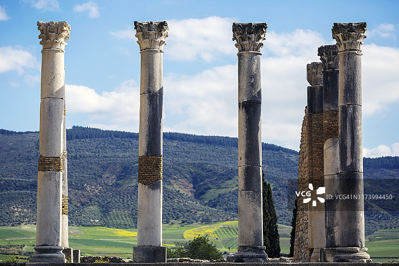 穆莱·伊德里斯，中阿特拉斯山脉，摩洛哥图片素材