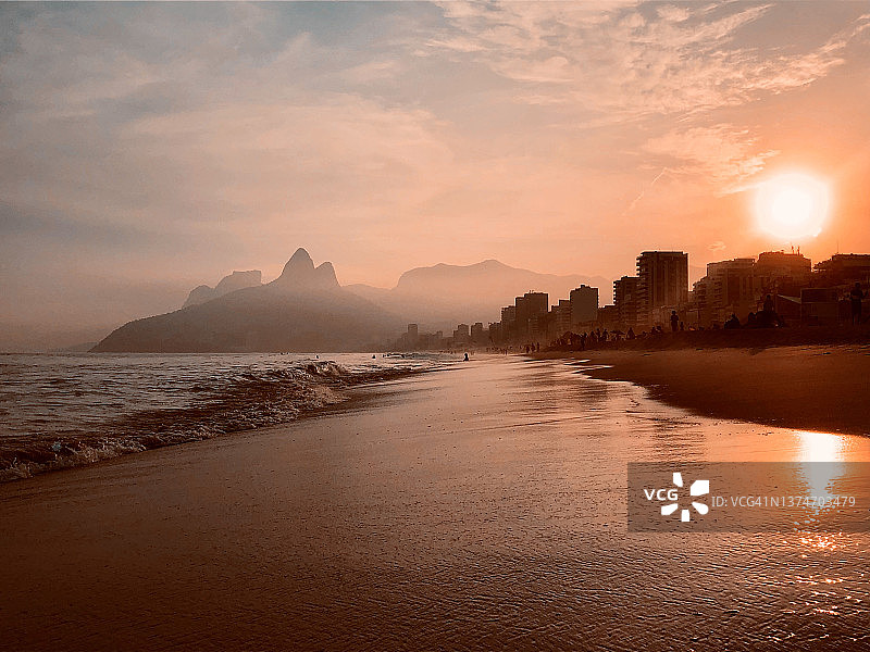 阿普多海滩的午后，里约热内卢图片素材