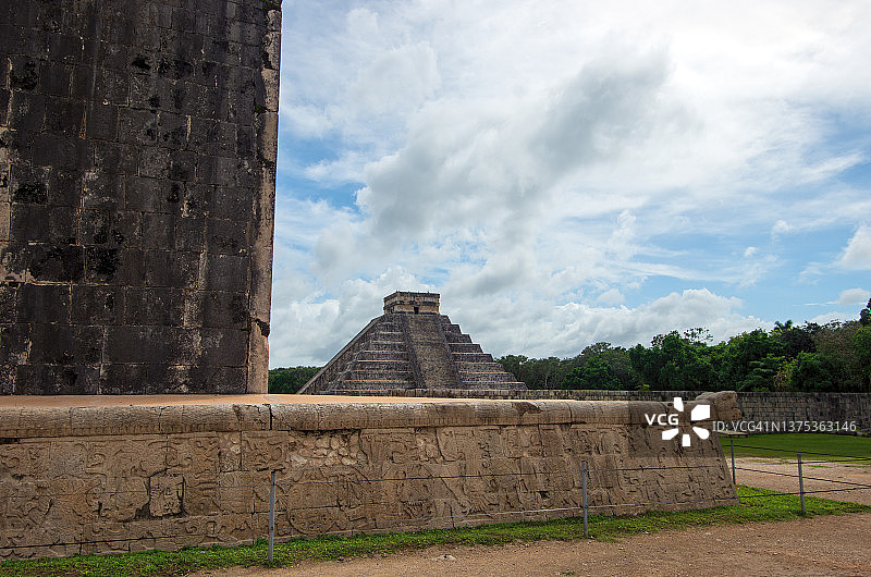 奇琴伊察库库尔坎神庙球场（墨西哥尤卡坦）图片素材