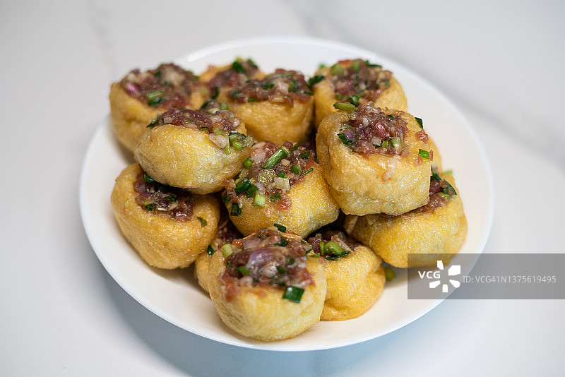 煎酿豆腐——传统粤菜，中国菜图片素材