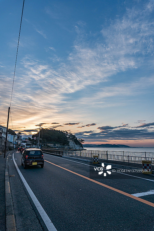 日本神奈川的海岸公路图片素材