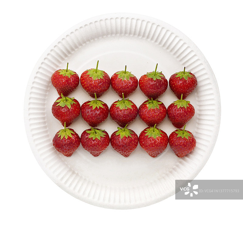 乡村集市上展示的草莓图片素材