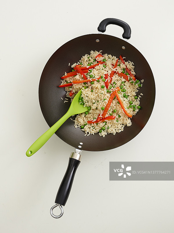 鸡蛋炒饭步骤图图片素材