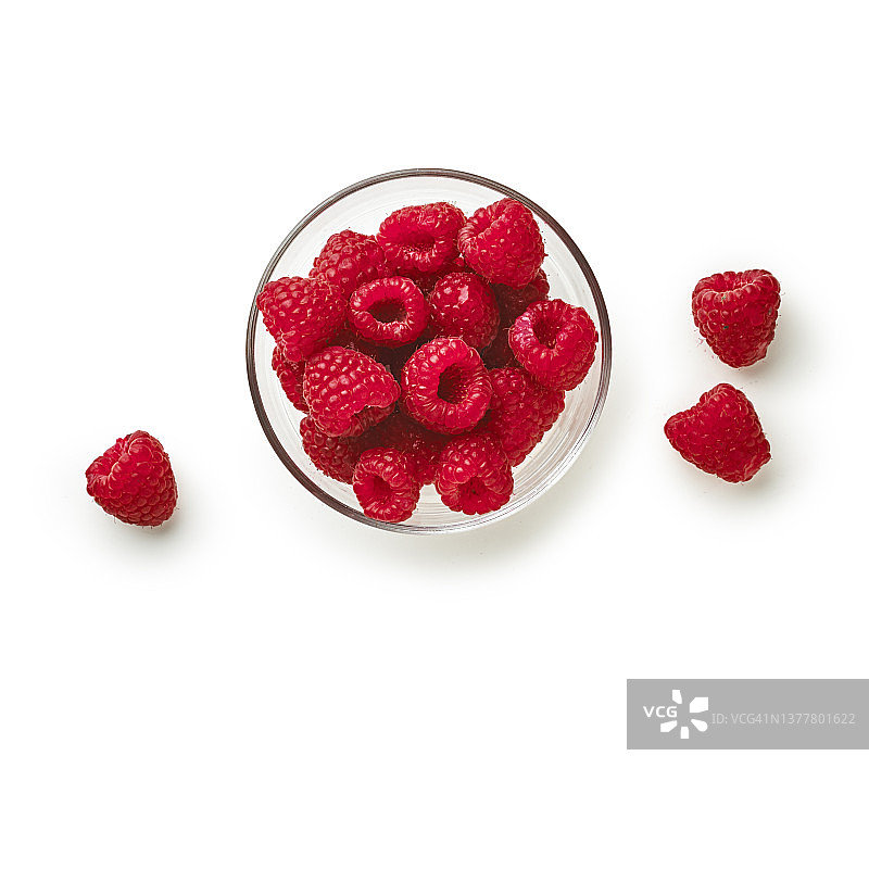 碗里的新鲜覆盆子图片素材