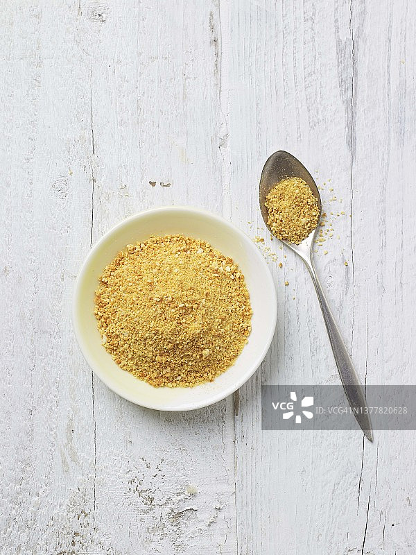 一碗柑橘粉和一勺粉末图片素材