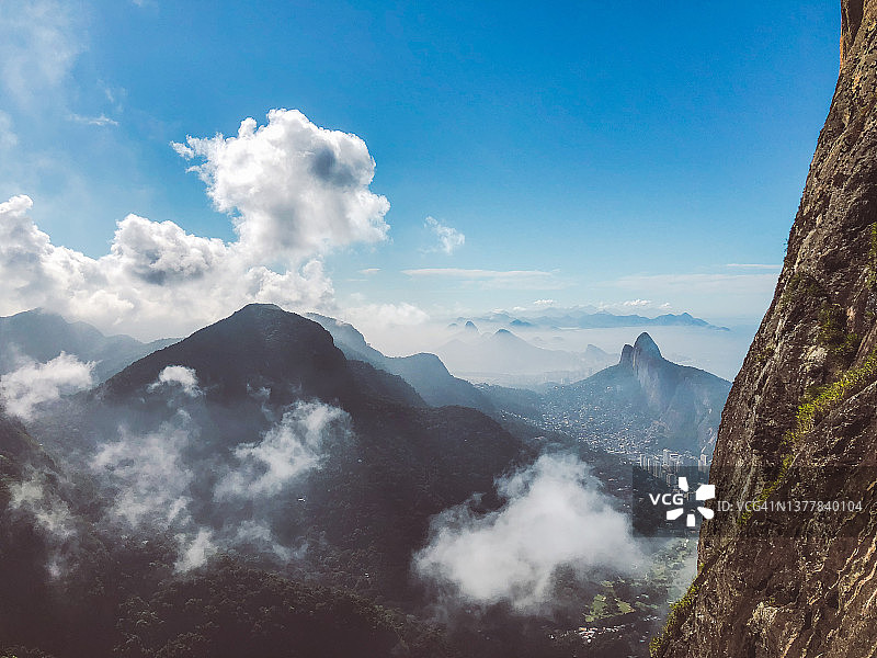 从加维亚石眺望里约热内卢图片素材
