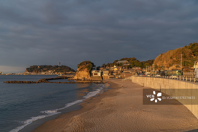 日本神奈川的海岸公路图片素材